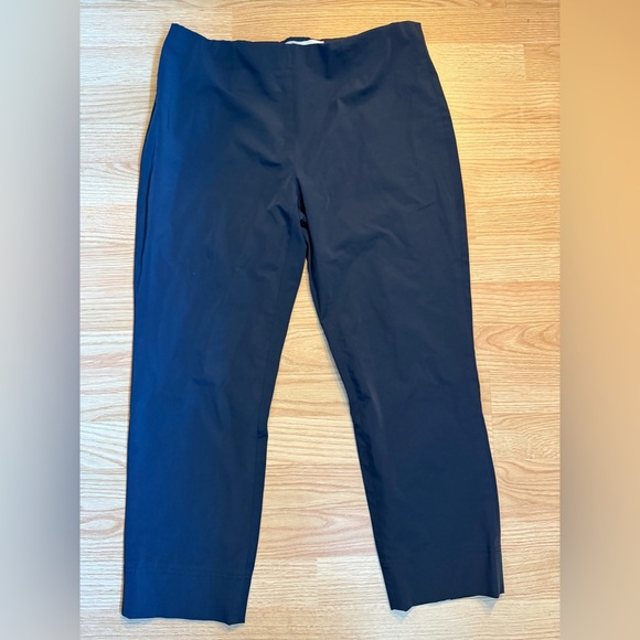 Raffaello Rossi Penny 6/8 Women's Navy Slim Fit Pants Sz 40 - Picture 2 of 6